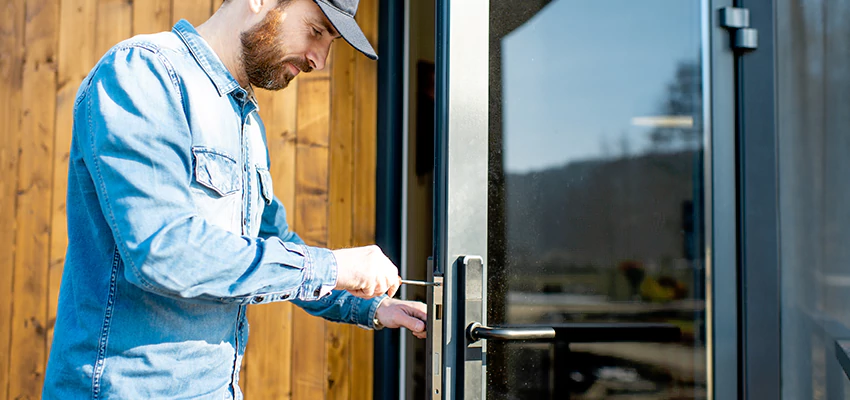 Frameless Glass Storefront Door Locks Replacement in Corning, CA
