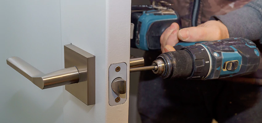 Broken Door Handle Lock Repair in Corning, California